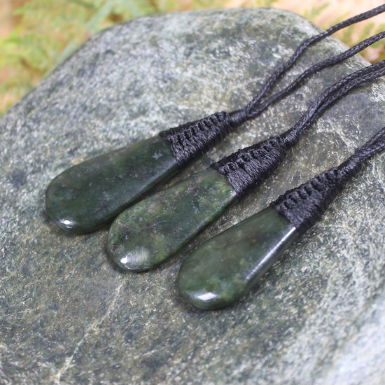 Roimata Teardrop carved from Rimu Pounamu - NZ Greenstone