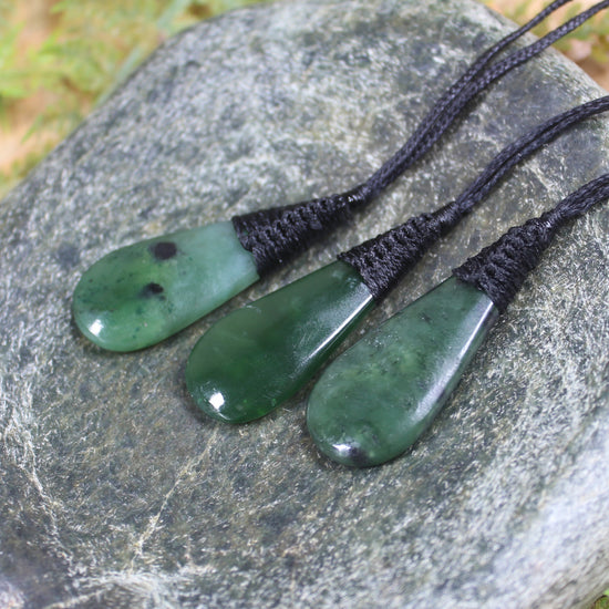 Roimata Teardrop carved from Rimu Pounamu - NZ Greenstone
