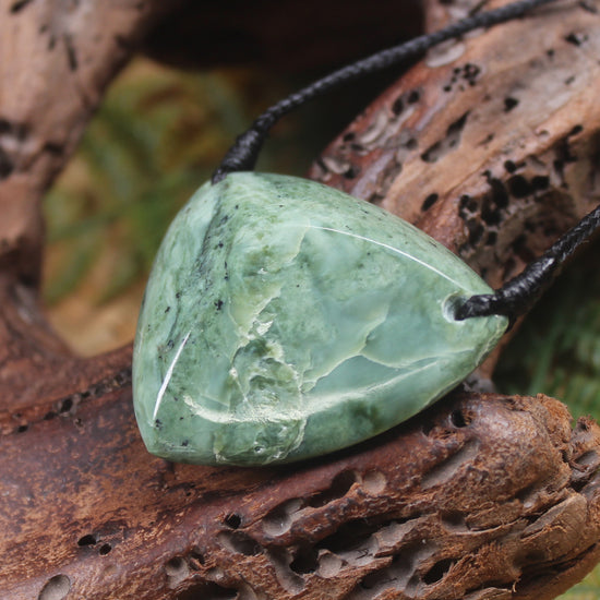Breastplate or Shield carved from Kawakawa Pounamu - NZ Greenstone