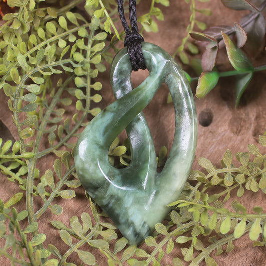 Twist or Pikorua carved from Kawakawa Pounamu - NZ Greenstone