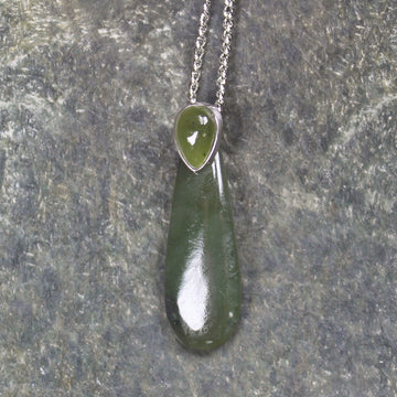 Rimu Pounamu pendant set in Sterling Silver - NZ Greenstone
