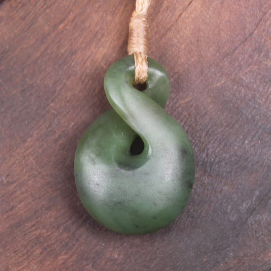 Twist or Pikorua carved from Hapopo Pounamu - NZ Greenstone