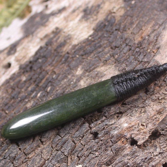Kawakawa Pounamu Roimata Pendant - NZ Greenstone