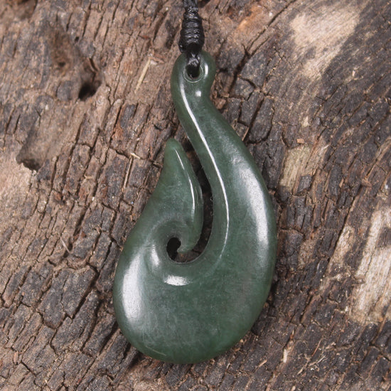 Hei Matau or Fish Hook carved from Kawakawa Pounamu - NZ Greenstone