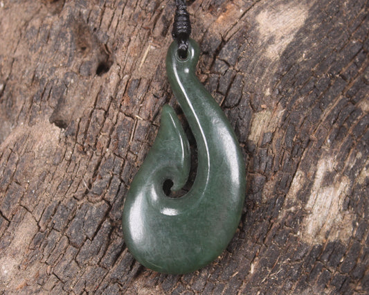 Hei Matau or Fish Hook carved from Kawakawa Pounamu - NZ Greenstone