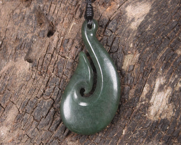 Hei Matau or Fish Hook carved from Kawakawa Pounamu - NZ Greenstone