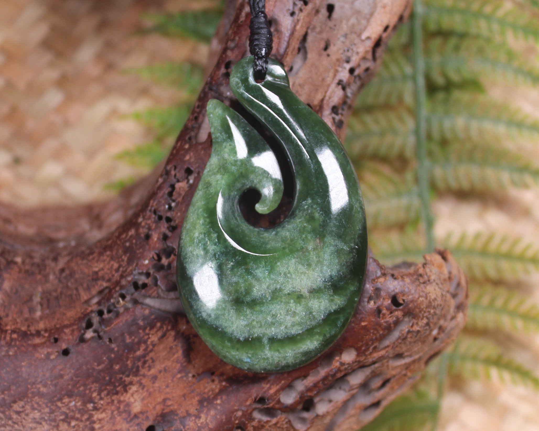 Hei Matau or Fish Hook carved from Kawakawa Pounamu - NZ Greenstone