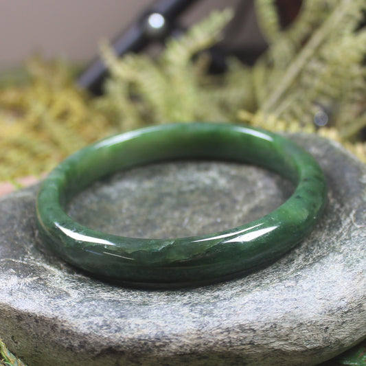 Bangle carved from Kawakawa Pounamu - NZ Greenstone