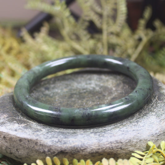 Bangle carved from Rimu Pounamu - NZ Greenstone