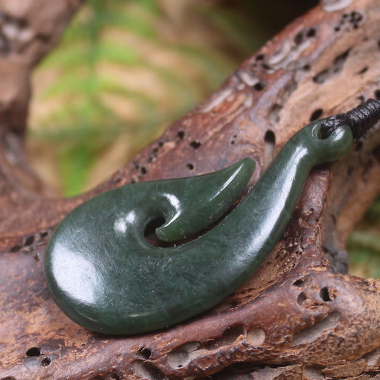 Hei Matau or Fish Hook carved from Kawakawa Pounamu - NZ Greenstone
