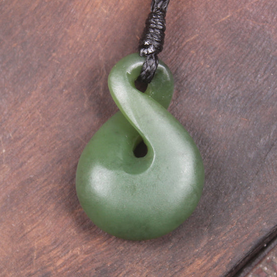 Twist or Pikorua carved from Hapopo Pounamu - NZ Greenstone