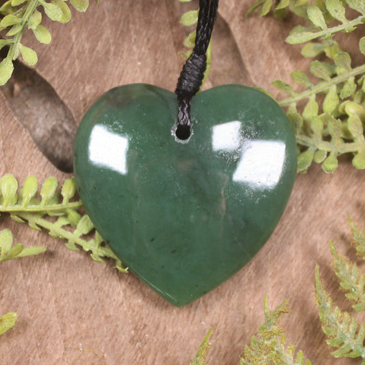 Heart carved from Hapopo Pounamu - NZ Greenstone