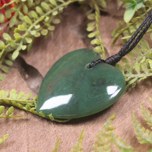 Heart carved from Hapopo Pounamu - NZ Greenstone