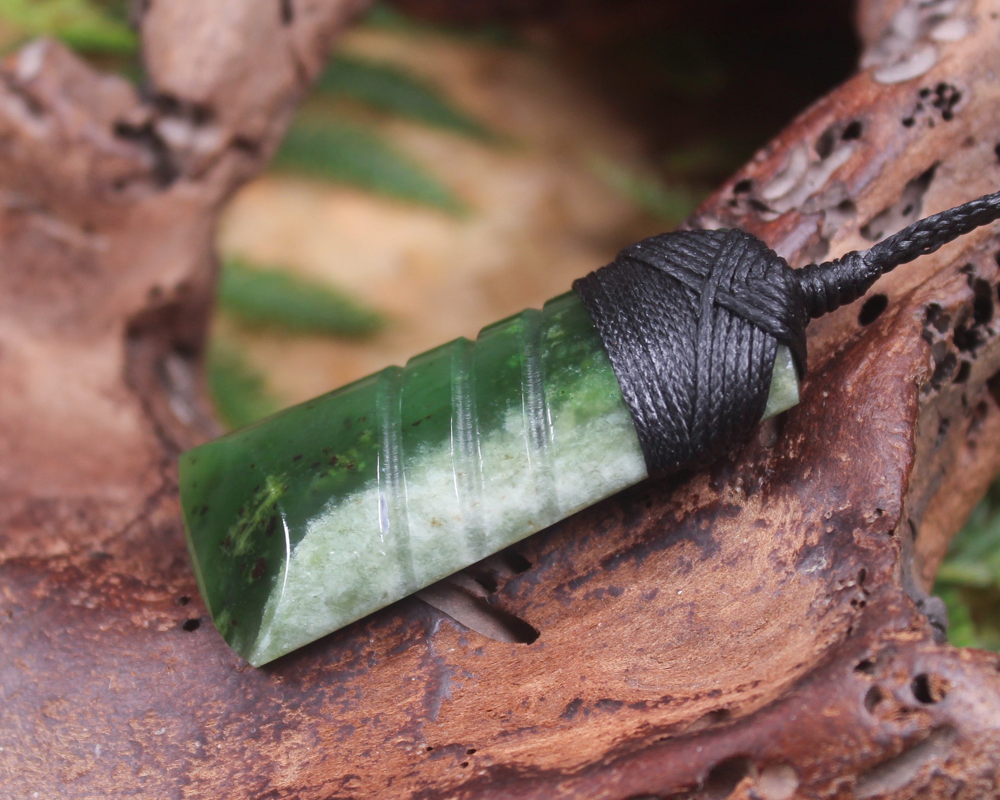 Kawakawa Pounamu Toki