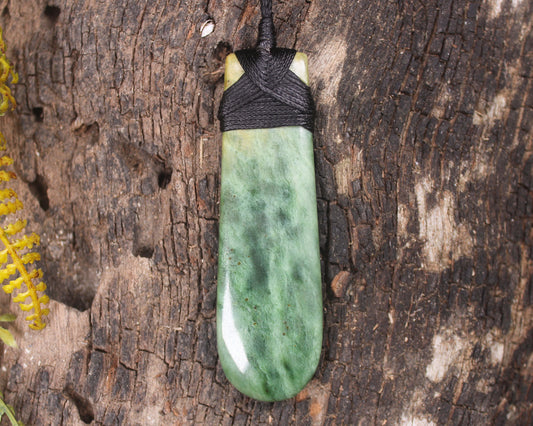 Flower Jade Pounamu - NZ Greenstone
