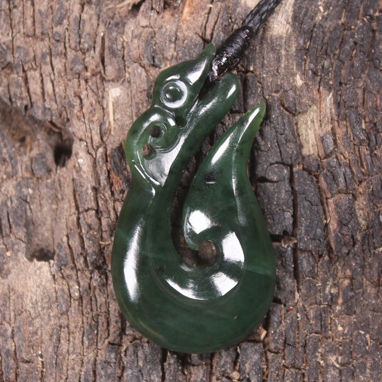 Kawakawa Pounamu Manaia pendant - NZ Greenstone