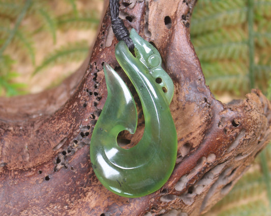 Tangiwai Pounamu Manaia pendant - NZ Greenstone
