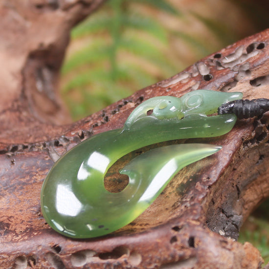 Tangiwai Pounamu Manaia pendant - NZ Greenstone