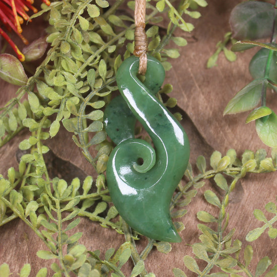Hapopo Pounamu Koru Twist Pendant - NZ Greenstone