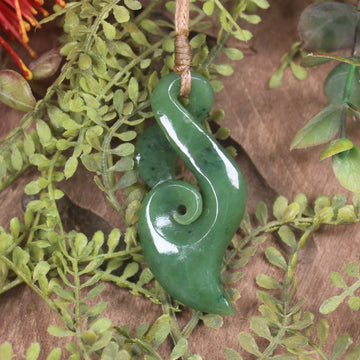 Hapopo Pounamu Koru Twist Pendant - NZ Greenstone