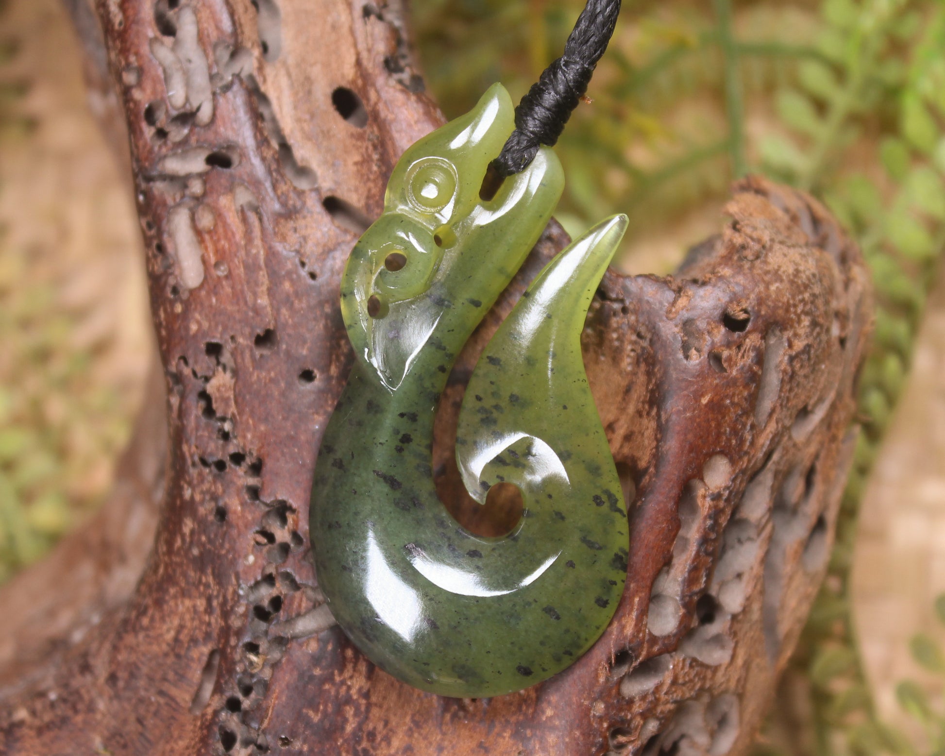 Tangiwai Pounamu Manaia pendant - NZ Greenstone