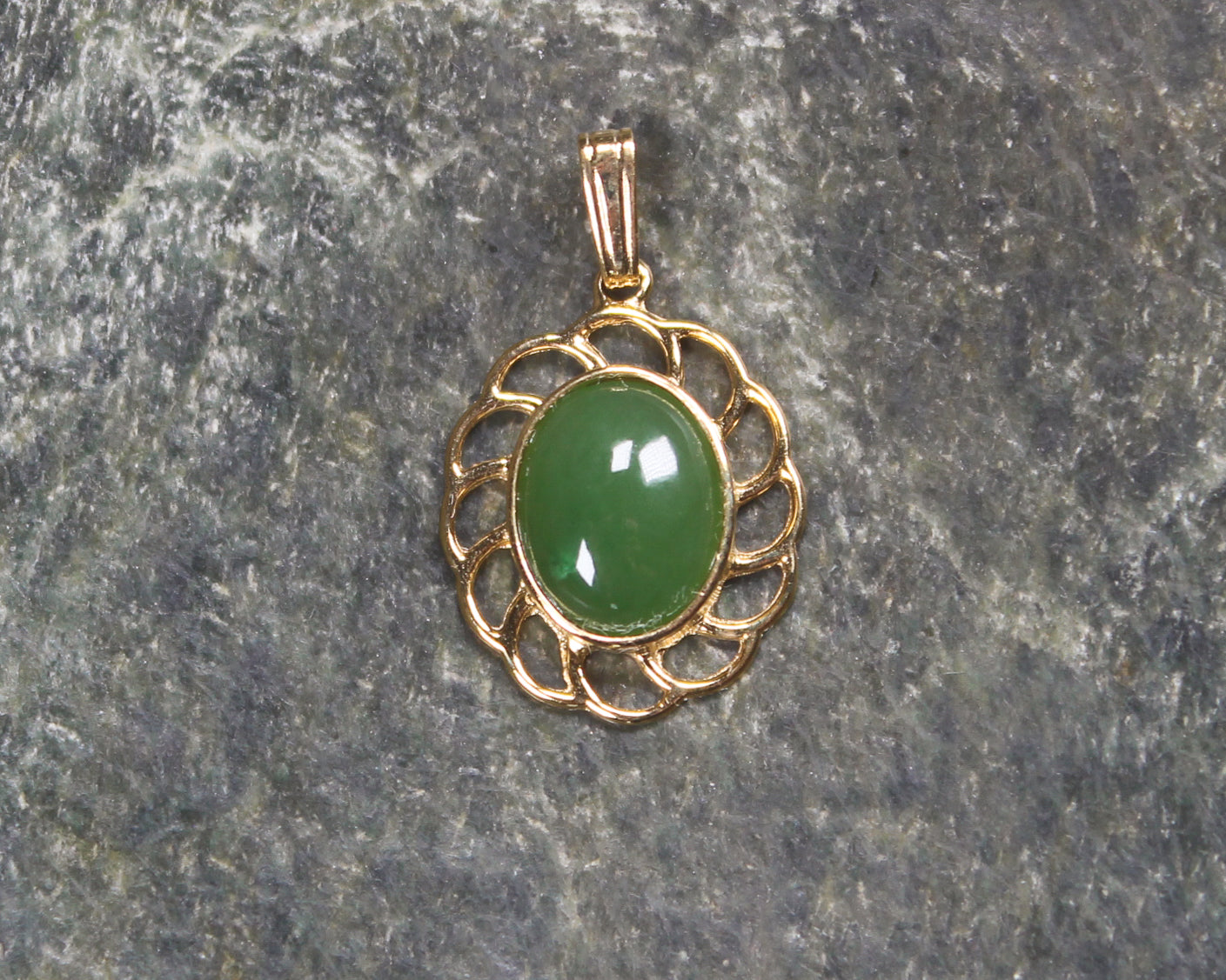 Hapopo Pounamu pendant with a gold plated setting - NZ Greenstone