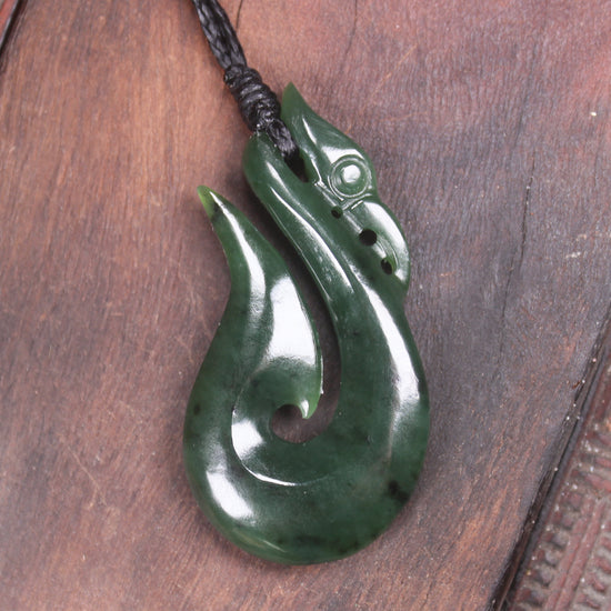 Kawakawa Pounamu Manaia pendant - NZ Greenstone