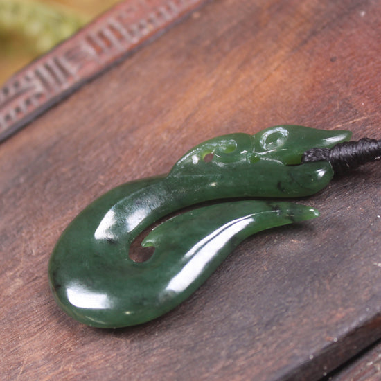Kawakawa Pounamu Manaia pendant - NZ Greenstone