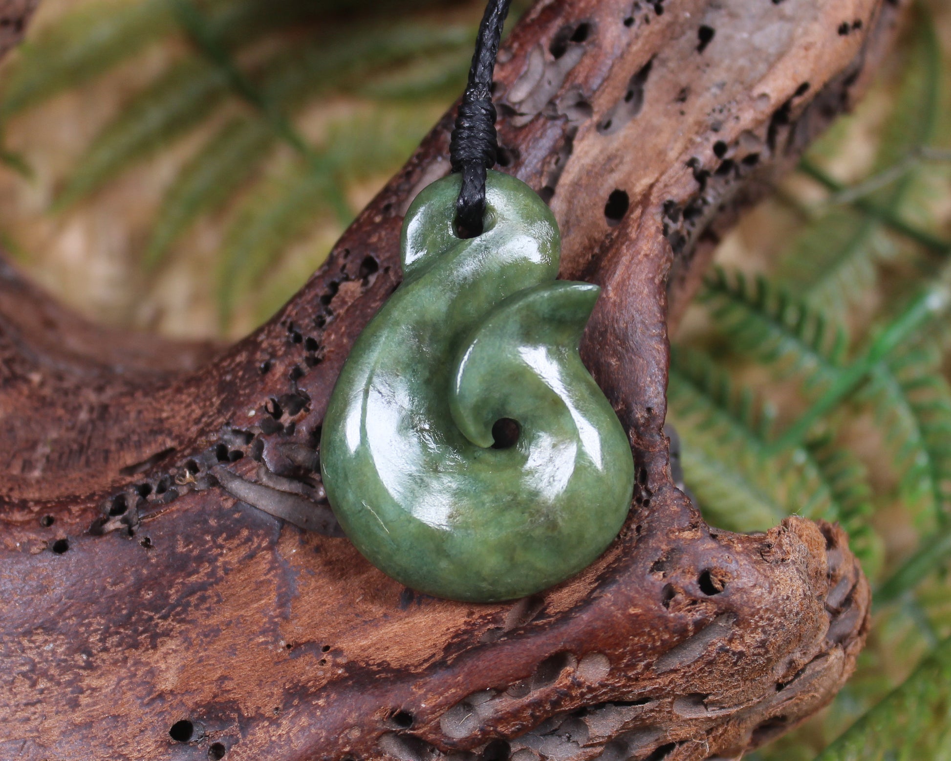 Hei Matau Pounamu Pendant