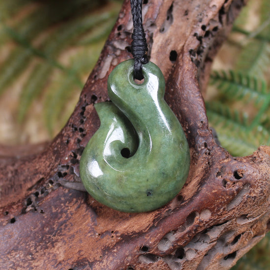 Hei Matau Pounamu Pendant