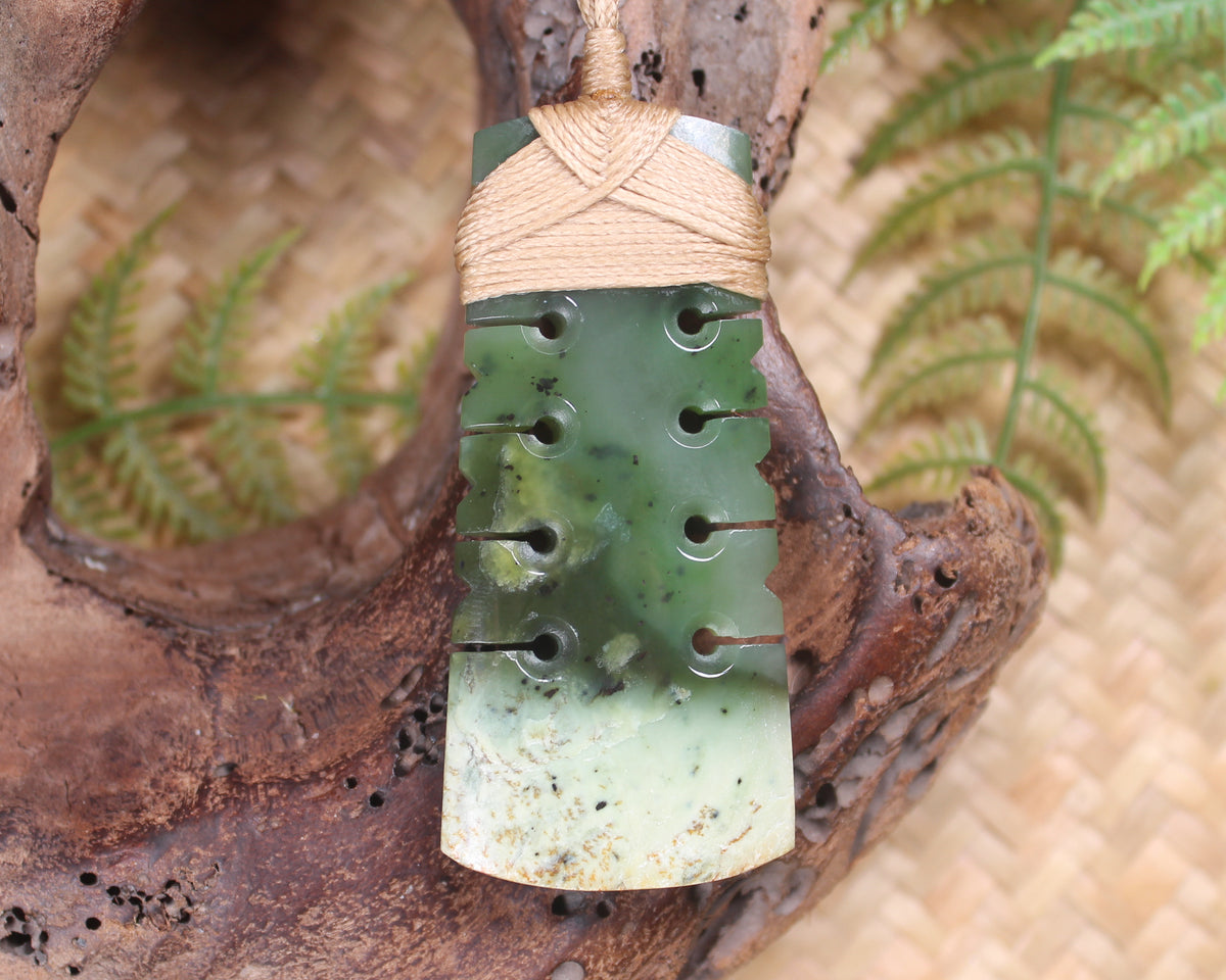 Hapopo Pounamu Toki