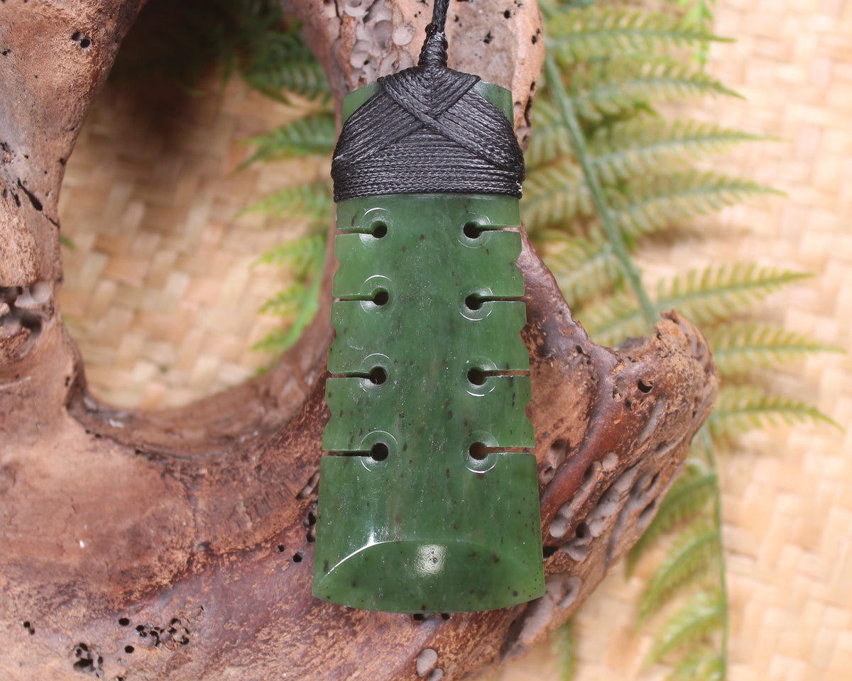 Hapopo Pounamu Toki