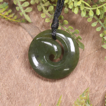 Rimu Pounamu Koru
