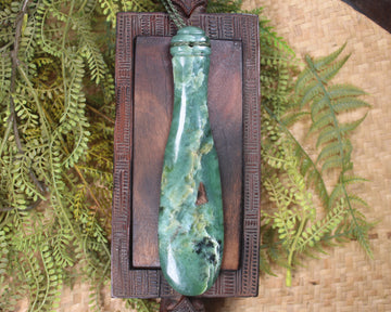 Mere or Patu carved from Inanga Pounamu - NZ Greenstone