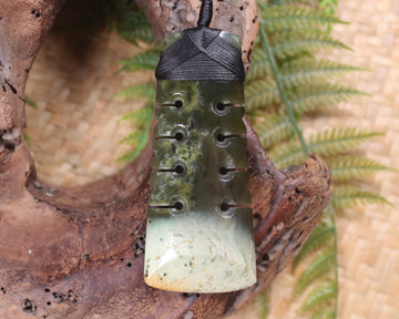 Rimu Pounamu Toki