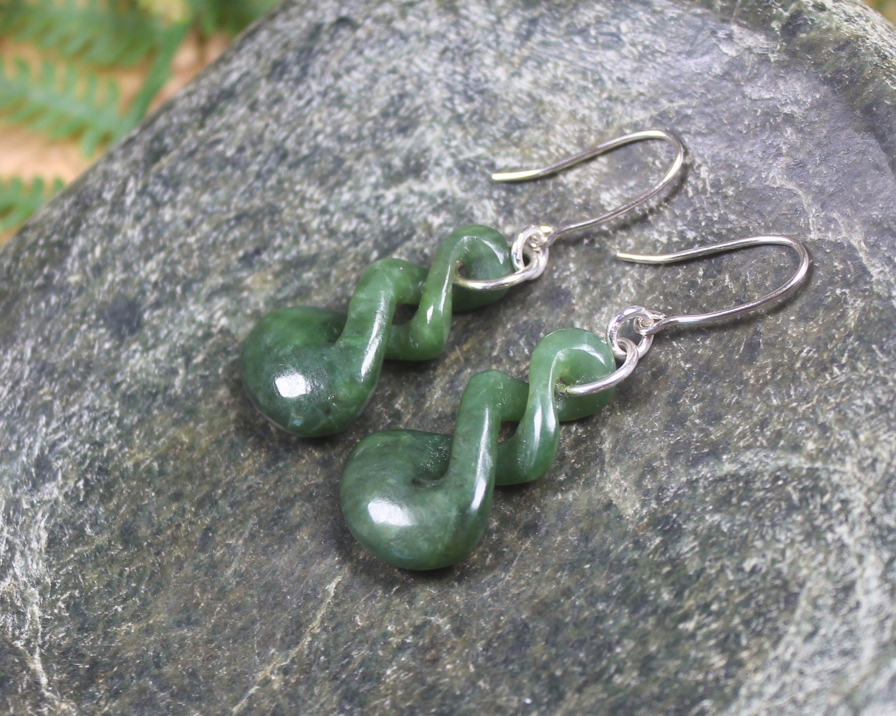 Twist Earrings carved from Hapopo Pounamu - NZ Greenstone