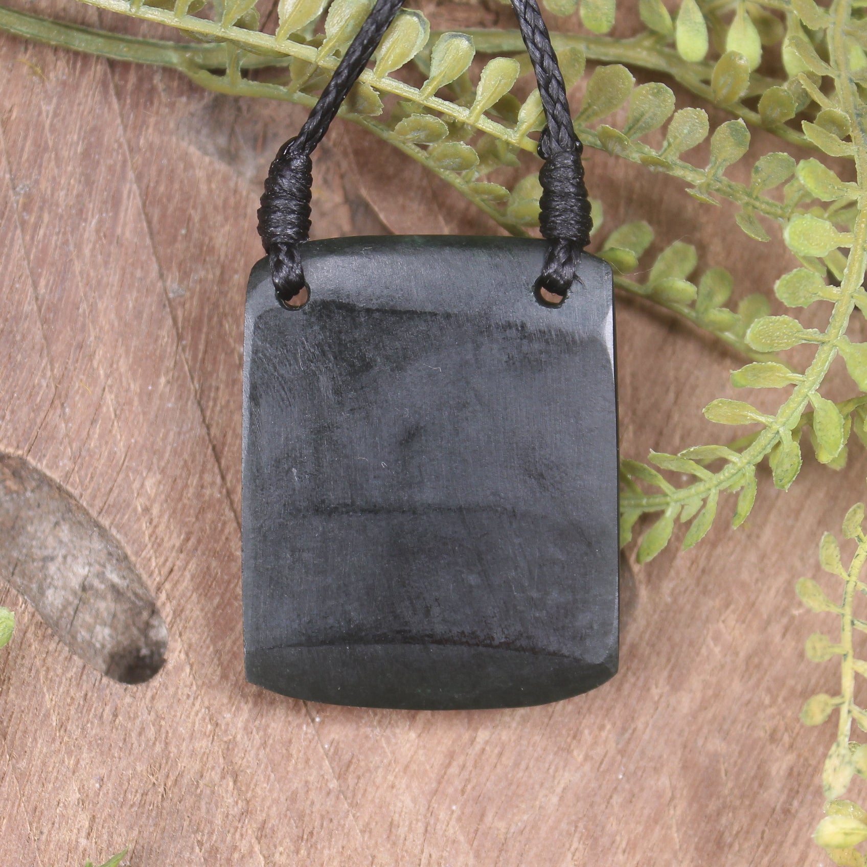 Kawakawa Pounamu Toki