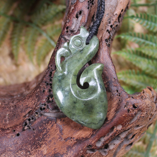 Manaia pendant carved from NZ Serpentine