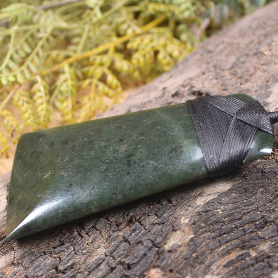 Rimu Pounamu Toki