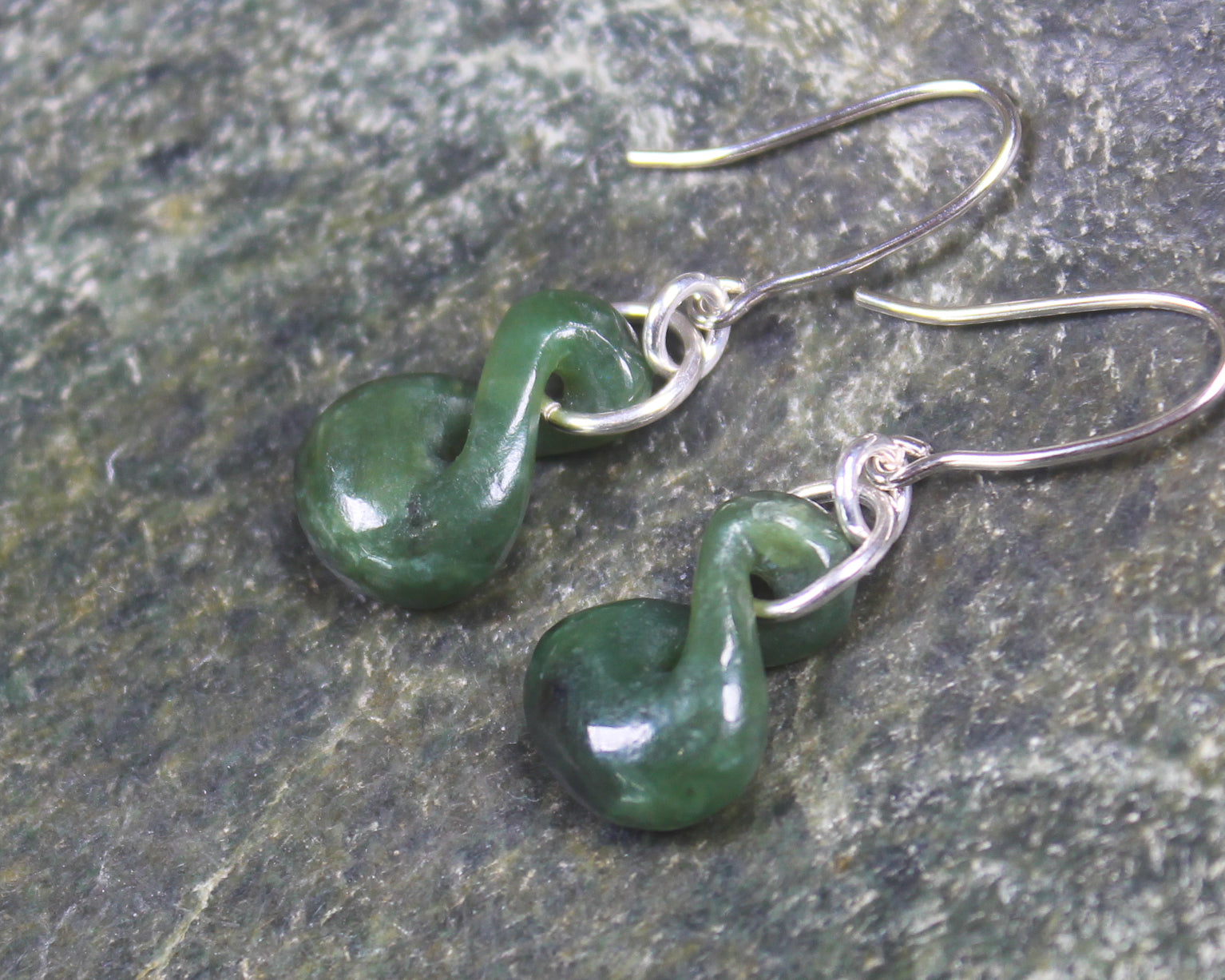 Twist Earrings carved from Hapopo Pounamu - NZ Greenstone