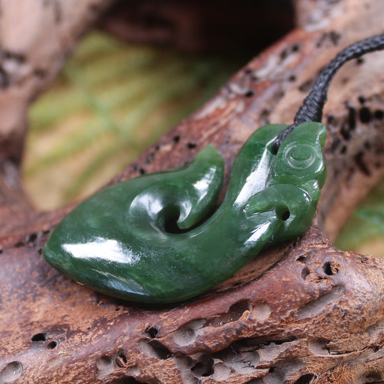 Manaia carved from Kawakawa Pounamu - NZ Greenstone