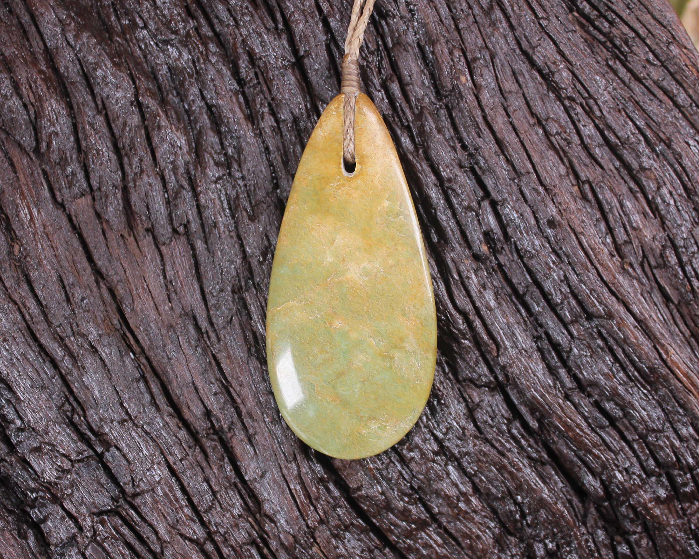 Flower Jade Pounamu - NZ Greenstone