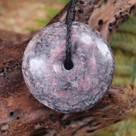 Aroha stone Porowhita