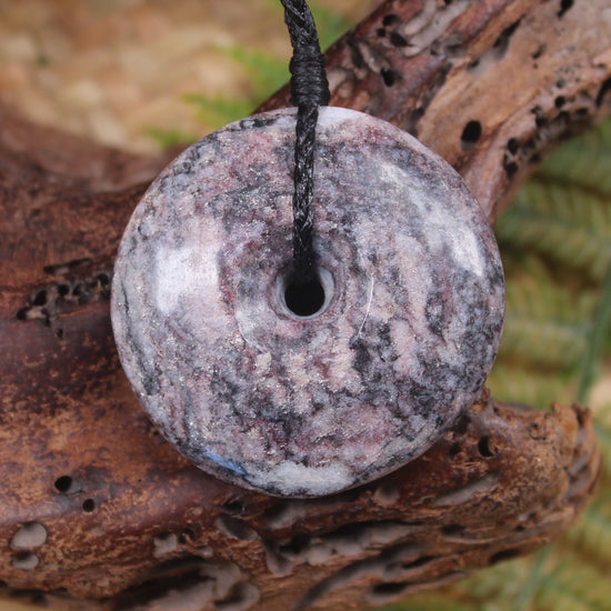 Aroha stone Porowhita