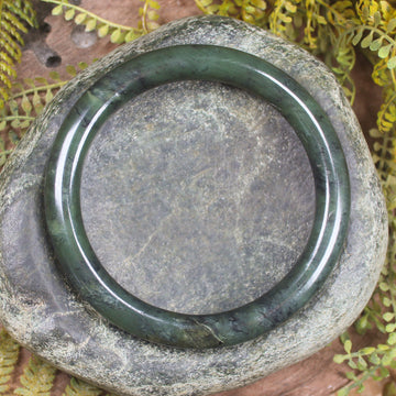 Rimu Pounamu Bangle