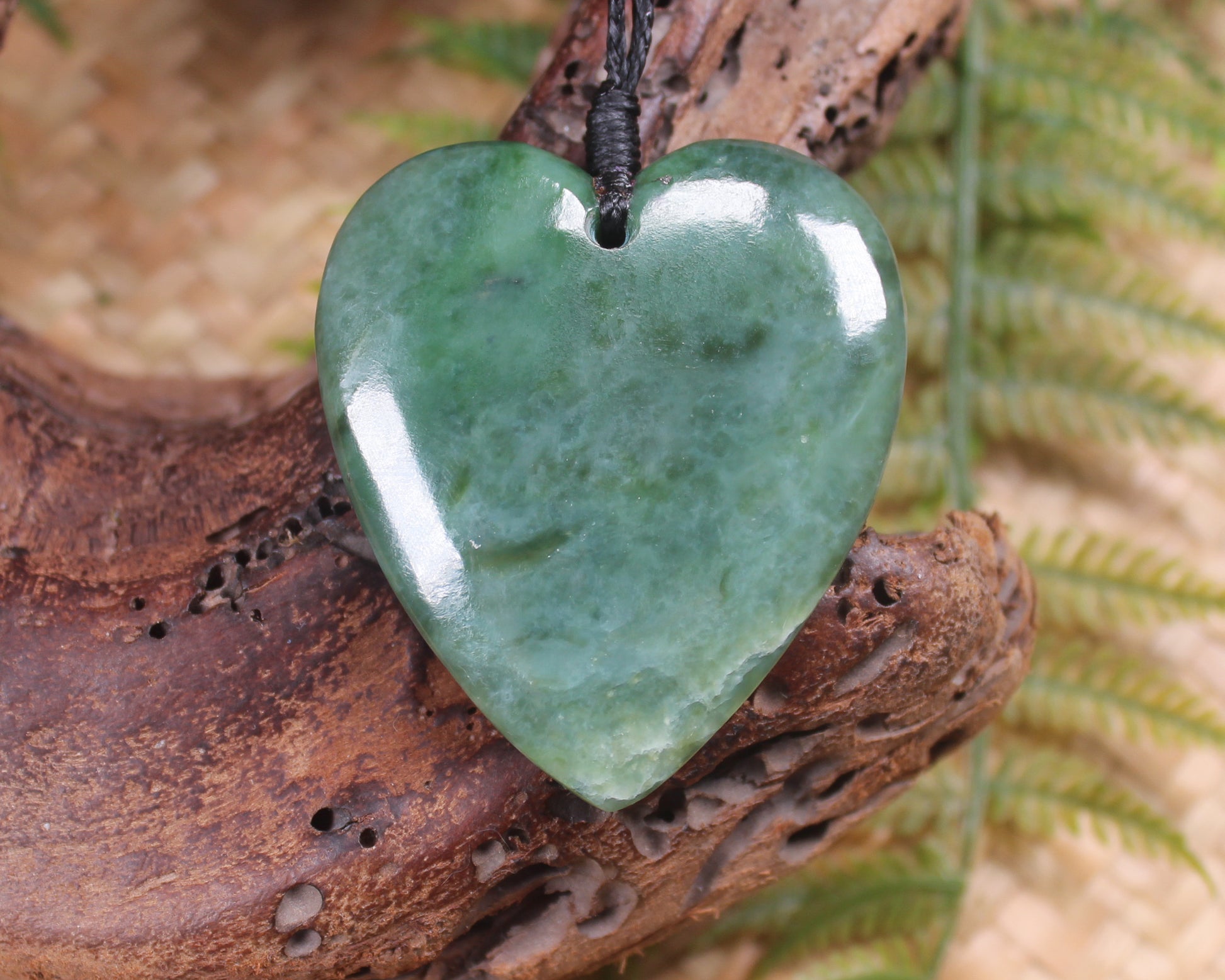 Heart carved from Inanga Pounamu - NZ Greenstone