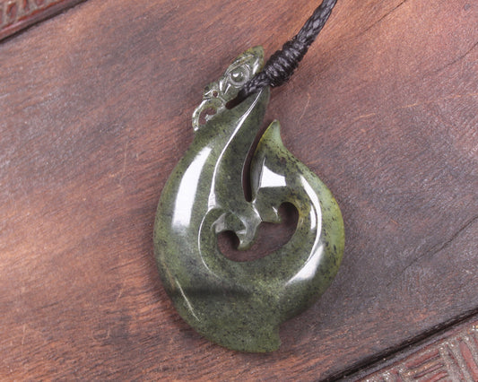 Tangiwai Pounamu Manaia pendant - NZ Greenstone