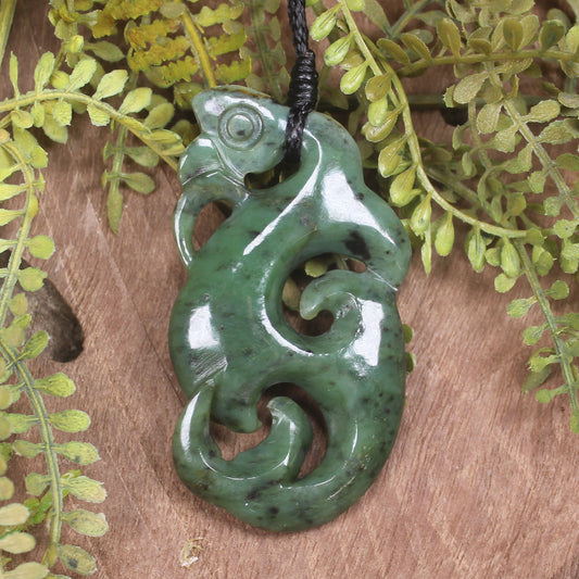 Hapopo pounamu manaia pendant - NZ Greenstone