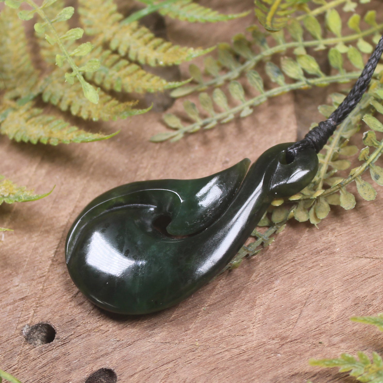 Hei Matau or Fish Hook carved from Kawakawa Pounamu - NZ Greenstone