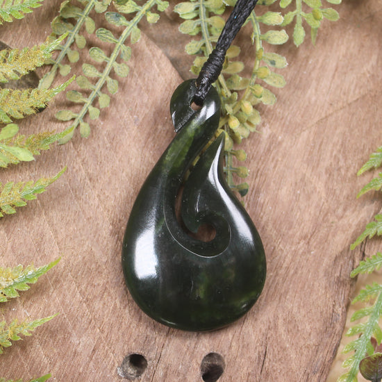 Hei Matau or Fish Hook carved from Kawakawa Pounamu - NZ Greenstone
